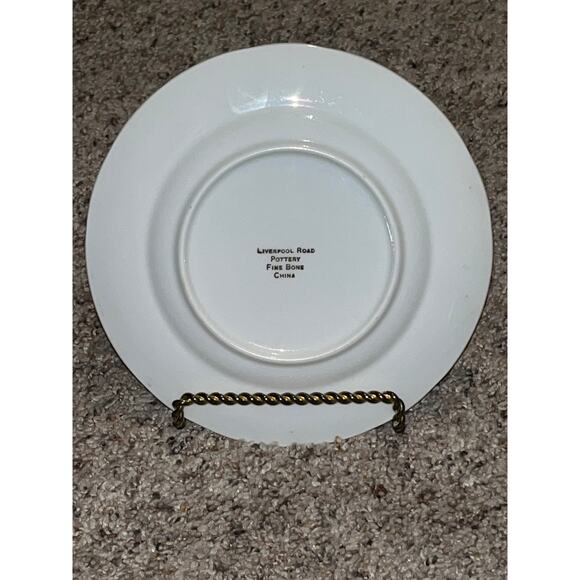 2 Tartan & Berries Gold Christmas Plates Holiday Bone China - Picture 8 of 10